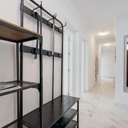 064 Luxury 7 Bed Mijas With Private Pool * Fuengirola